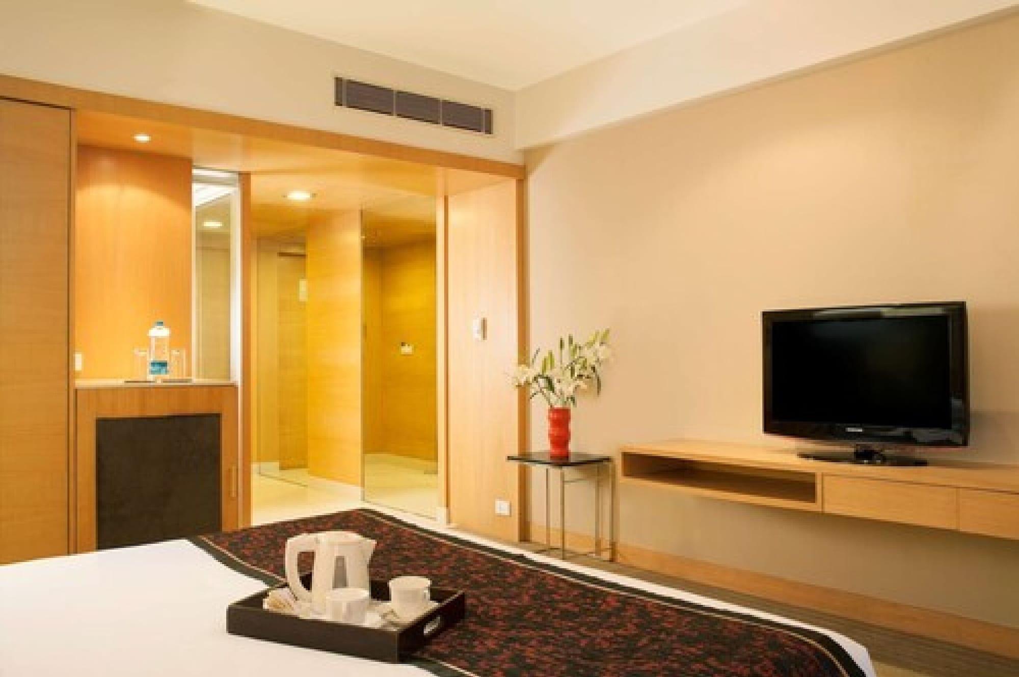 Radisson Blu Kharadi 5* Pune