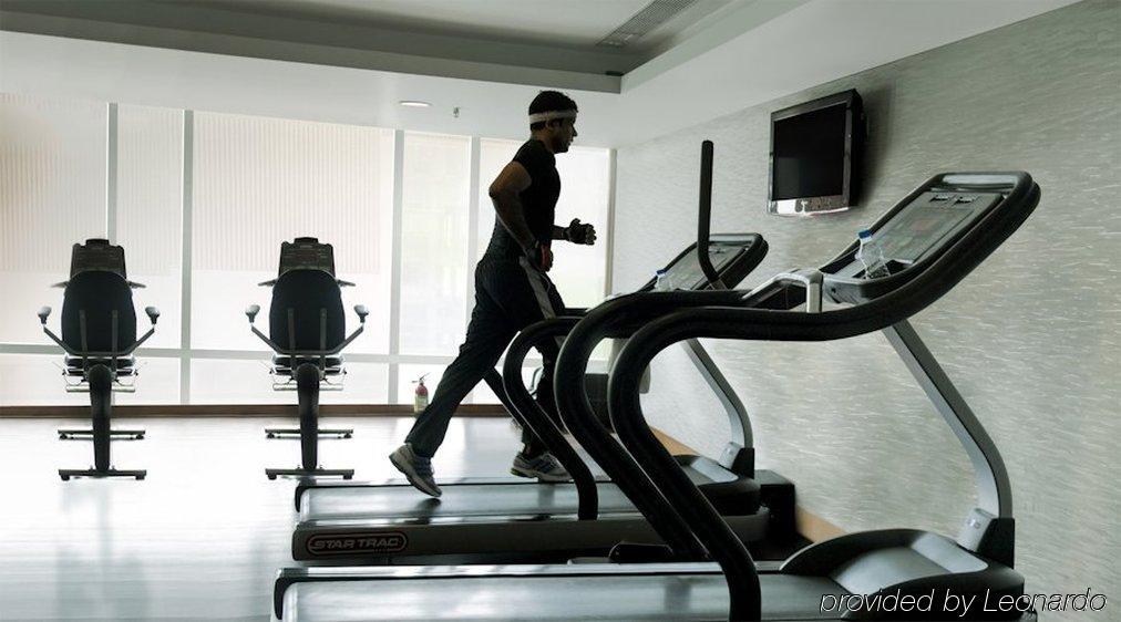 Hotel Radisson Blu Kharadi 5*