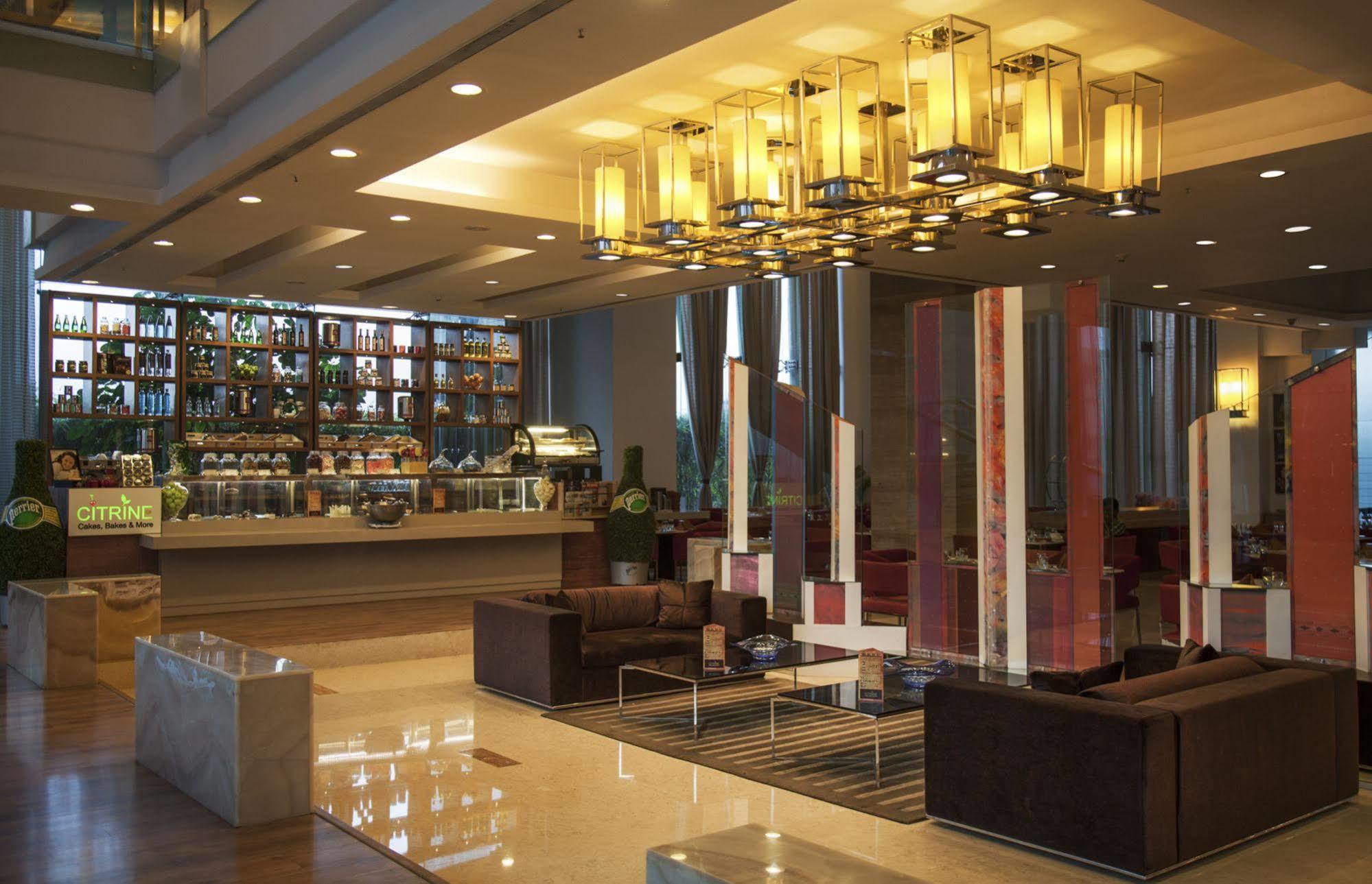 Radisson Blu Kharadi 5* Pune